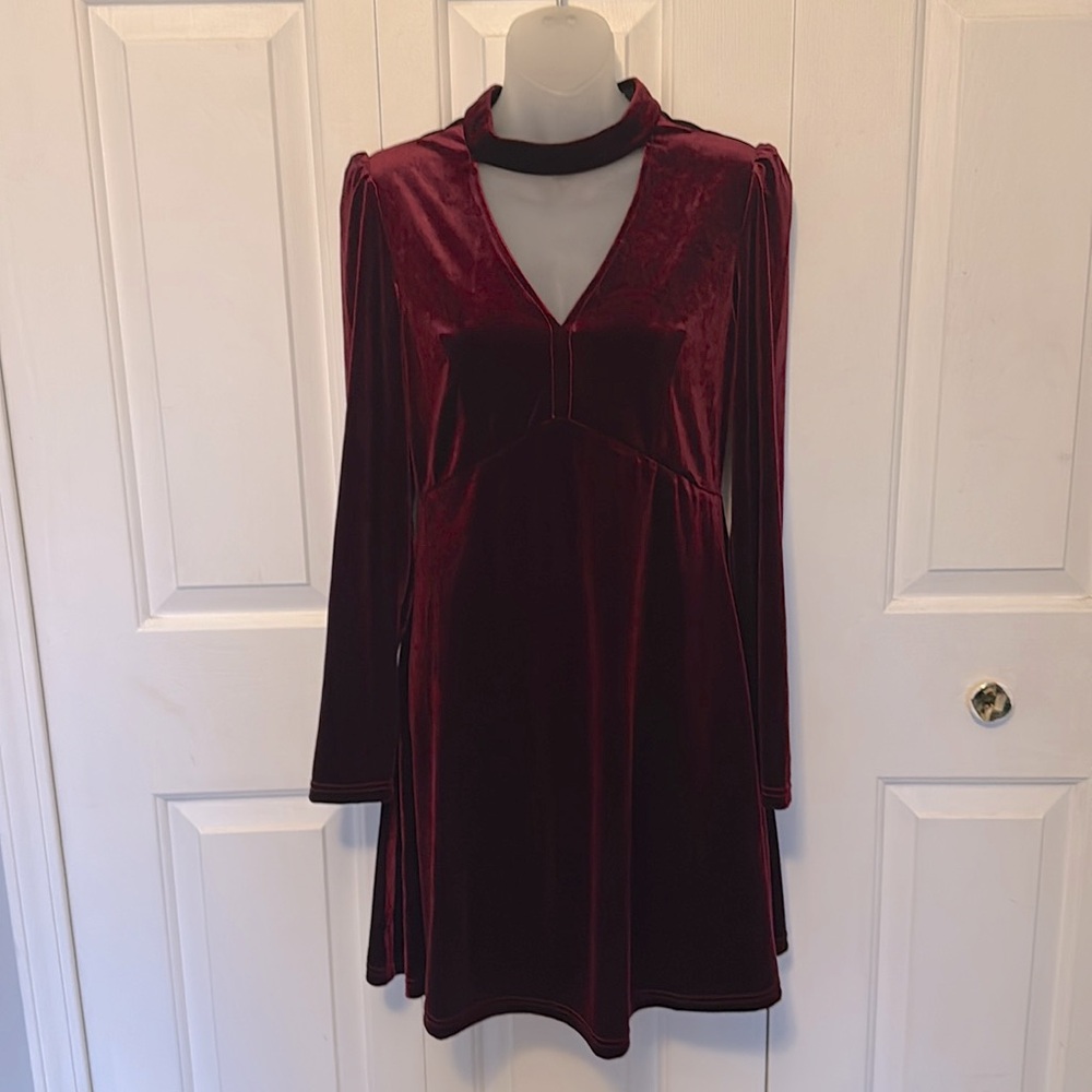Romeo & Juliet Couture Sz M Goth Whimsigoth Burgundy Velvet Choker Dress BP1